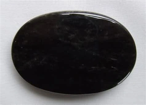 Plik:Obsydianowe zwierciadło.png